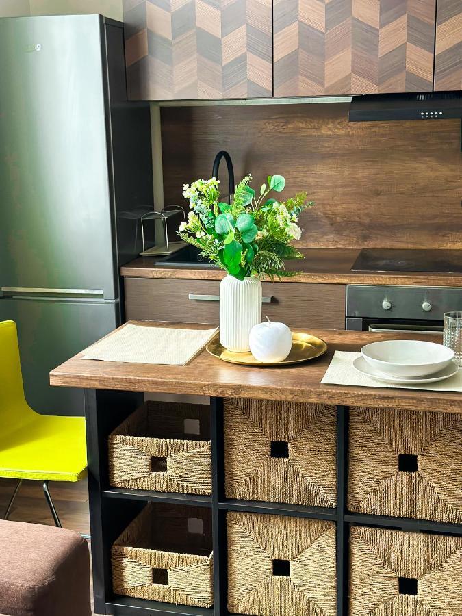 Spacious City Centre Apartment Bratislava Exterior foto